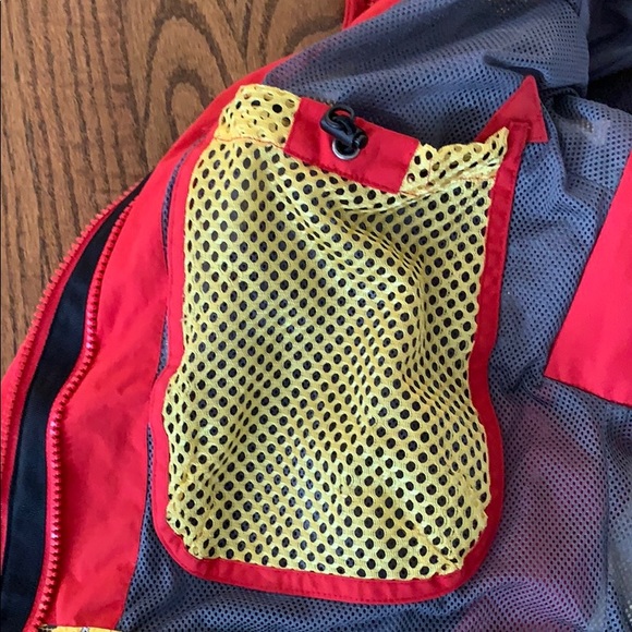 Women’s Marmont Shell - Picture 14 of 15